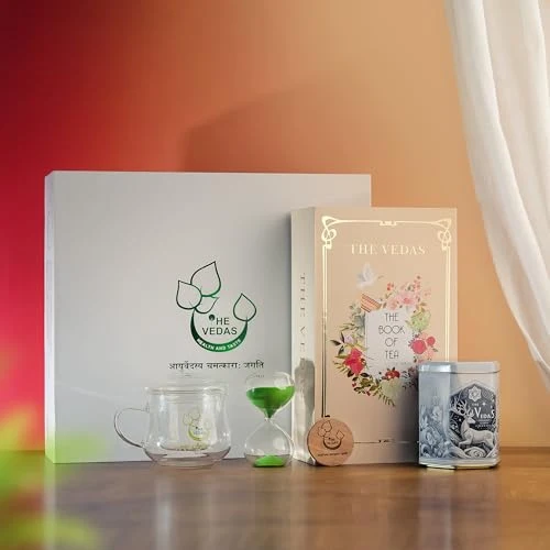 Detailed Tea Chest Tea Gift Set Lightweight