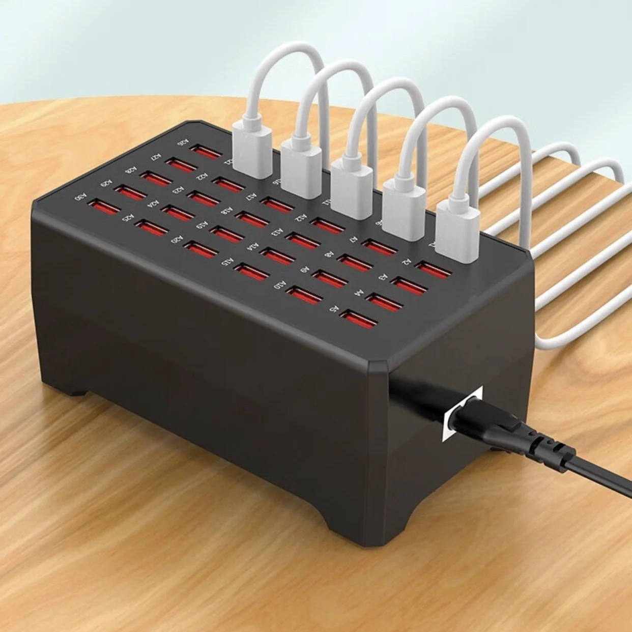 Elite 30-Port USB Charging Station 200W for the Household Effective