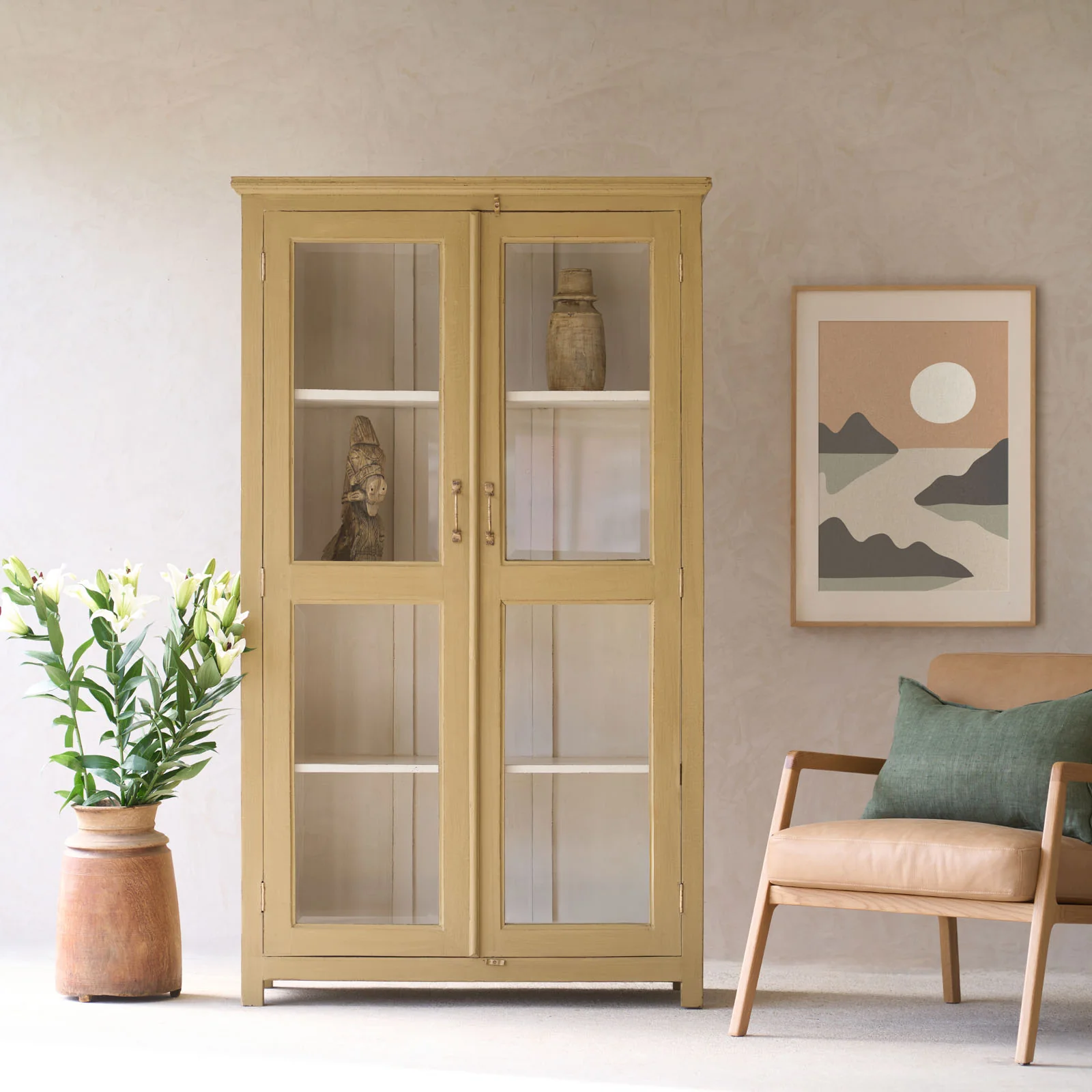 Elegant Vintage Large Cabinet Mud High-Grade