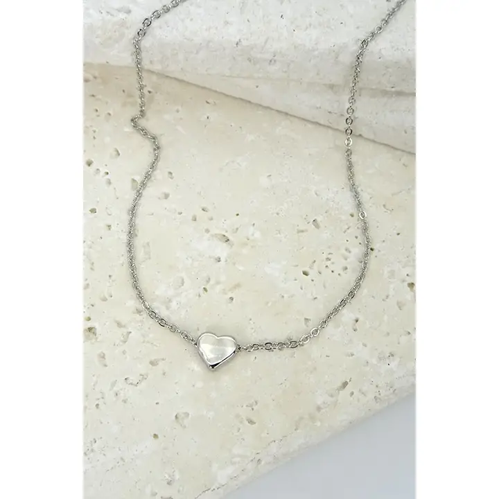Natural Petite Mini Heart Necklace Comfortable