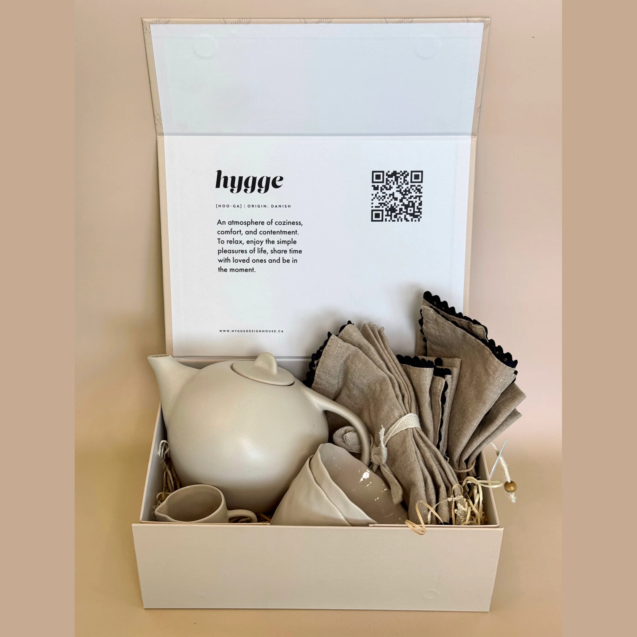 Lightweight Housewarming Gift Box Pure