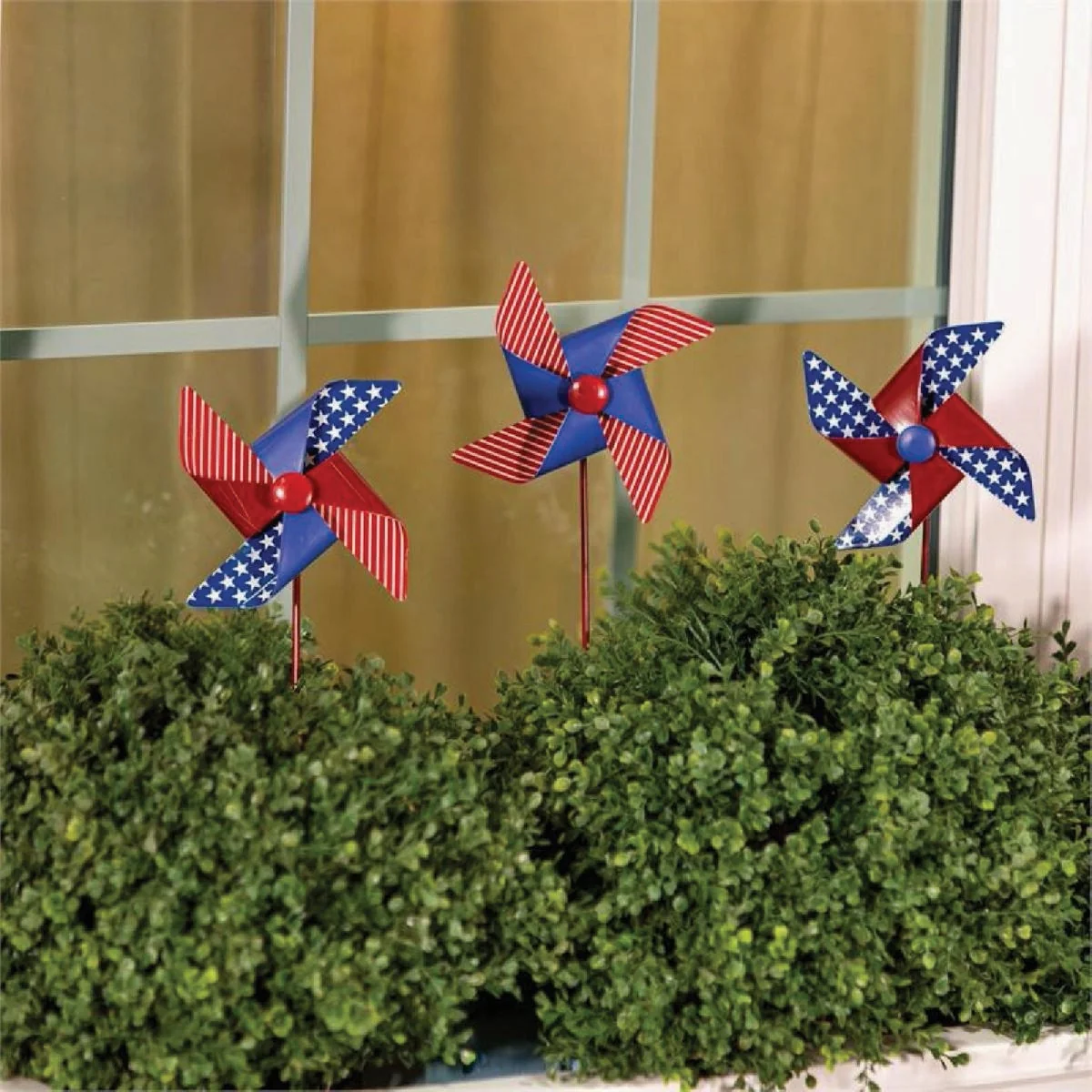 Soft Evergreen American Classic Wind Spinner Consistent
