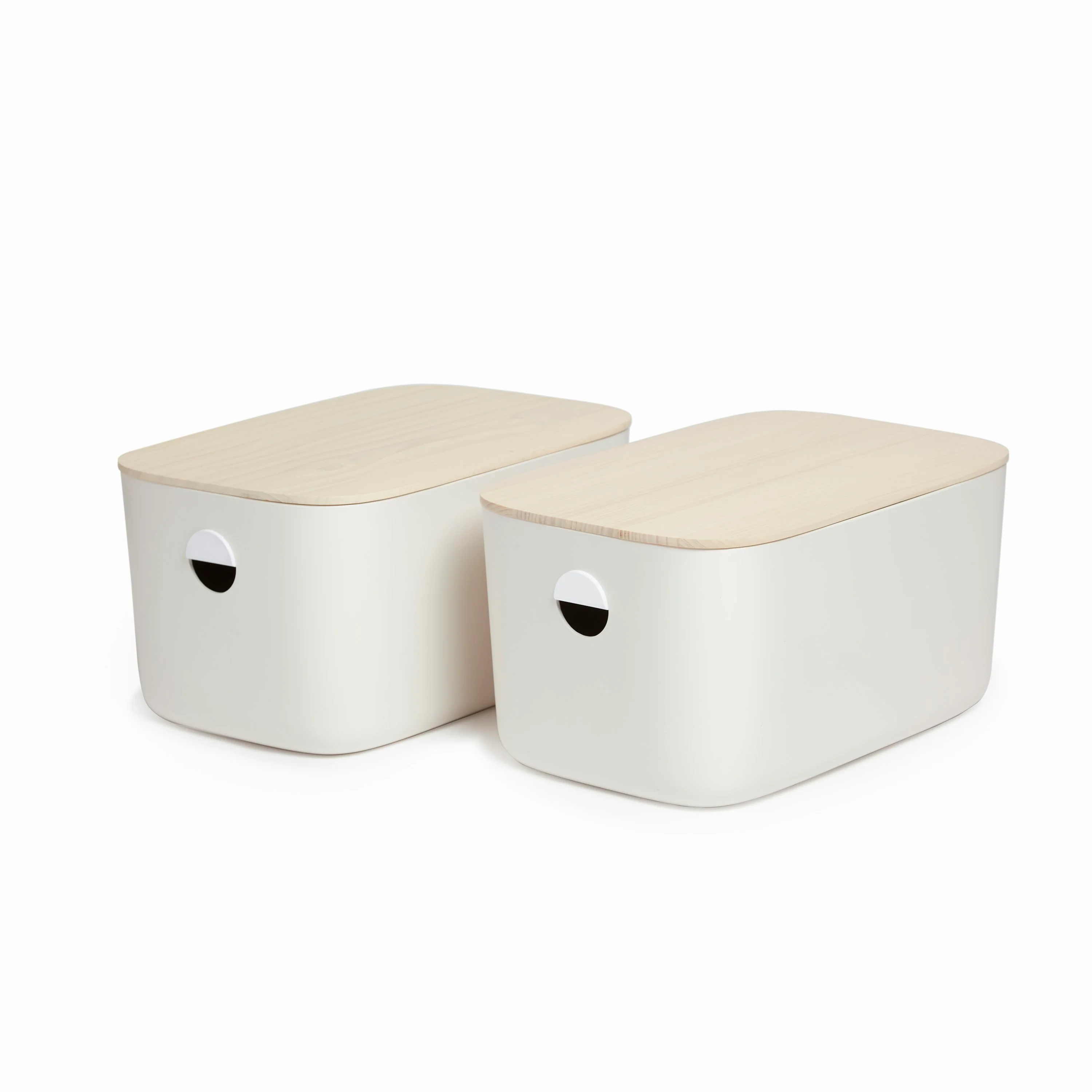 Comfortable Open Spaces Large Storage Bins Environmentally Friendly