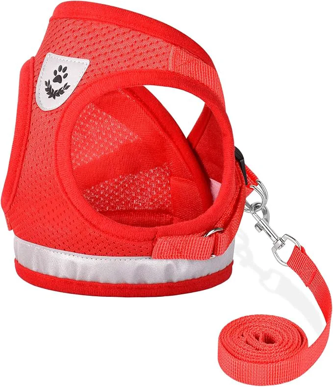 Convenient Cat Harnesses and Puppy Harness Flexible